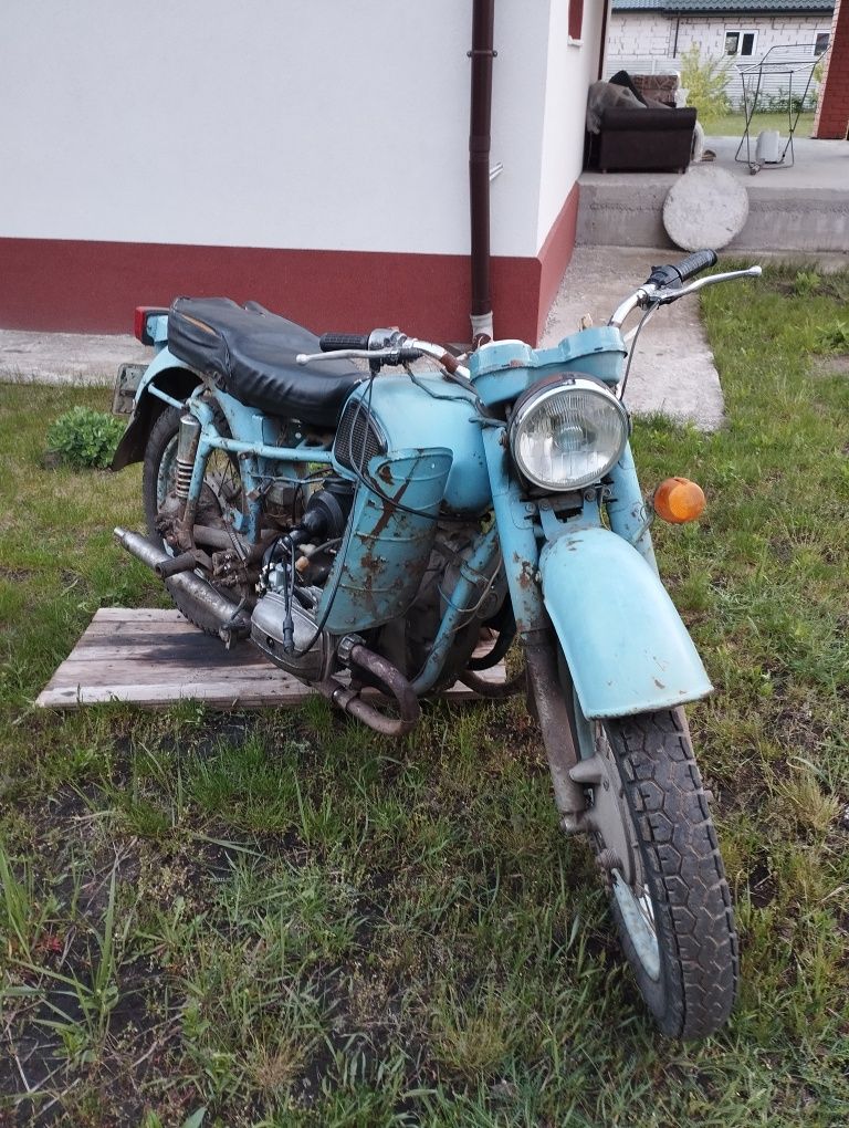 Продам мотоцкл мт Дніпро 11