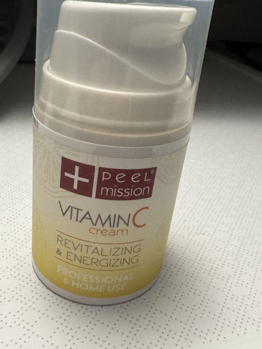 Krem peel mission z witamina c