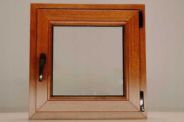 Okna PCV 900x600 RU Kolor Obustronny Złoty Dąb Prawe