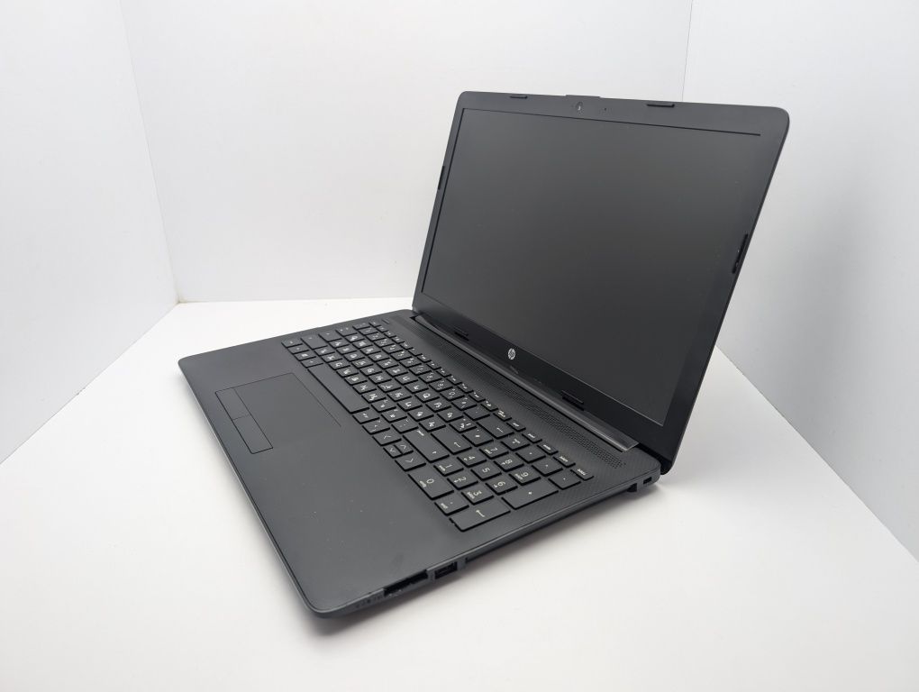 HP pavillion 15/Intel Celeron/8gb/SSD-120gb/Intel HD Graphics/15/6''HD