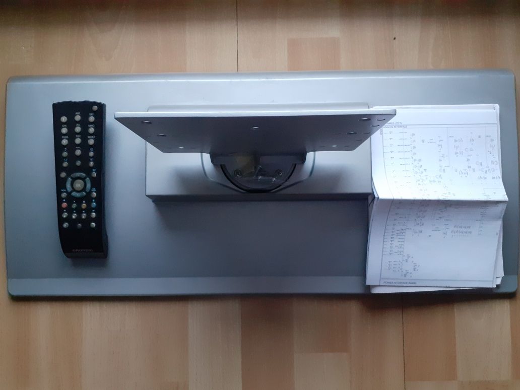 Grundig 37-7750 fhd podstawa obrotowa,pilot,instrukcja,schemat