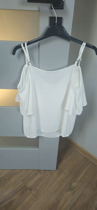 Bluzka top biały Odkryte ramiona hiszpanka elegancka falbanki