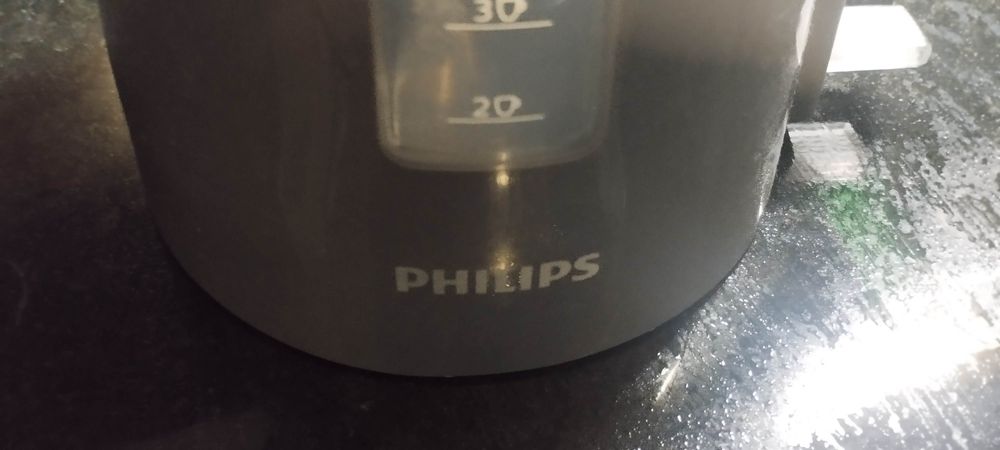 Jarro elétrico cor cinzenta