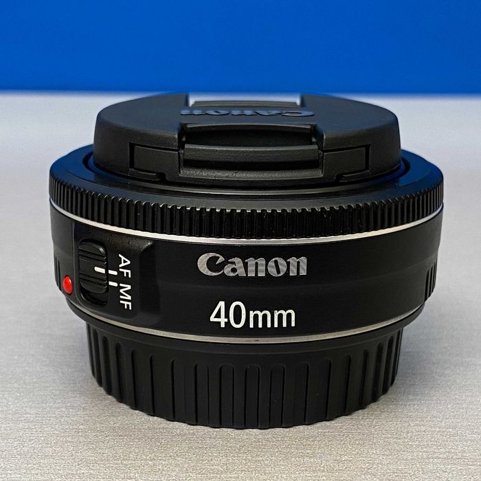 Canon EF 40mm f/2.8 STM