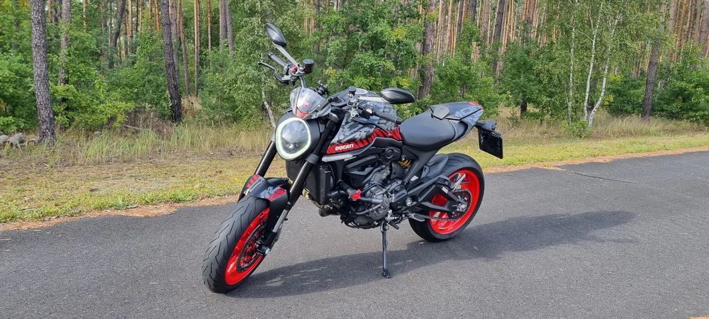 Ducati Monster Ducati Monster 937 + Pixel