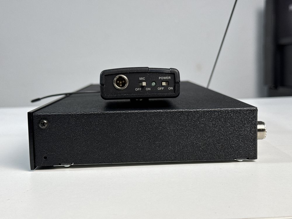 Sistema de microfone sem fio Shure L4