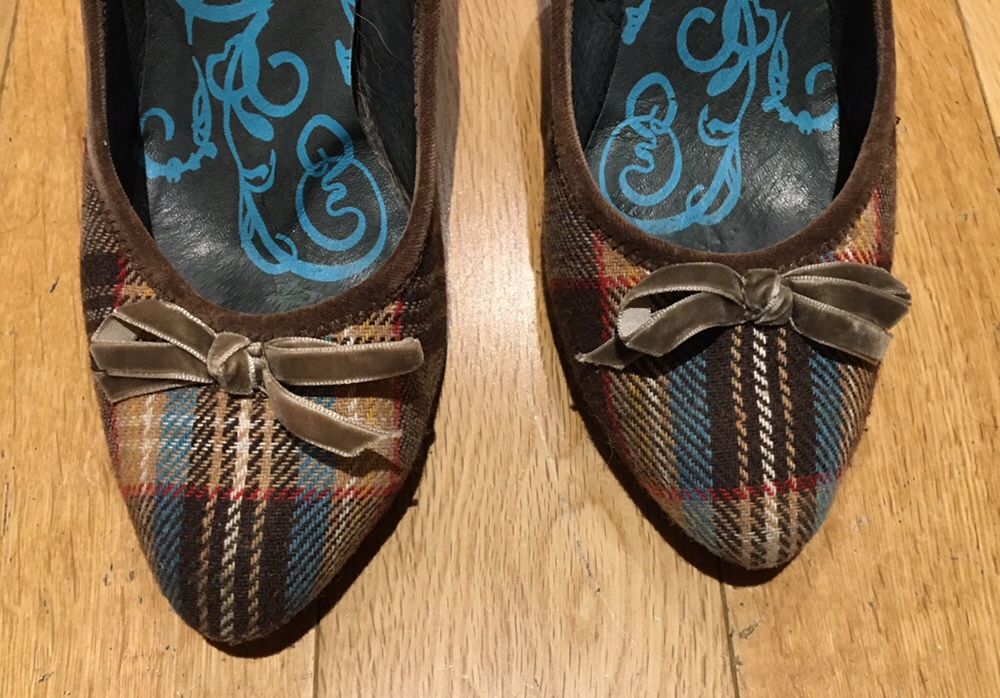 Sapatos Exe tamanho 39