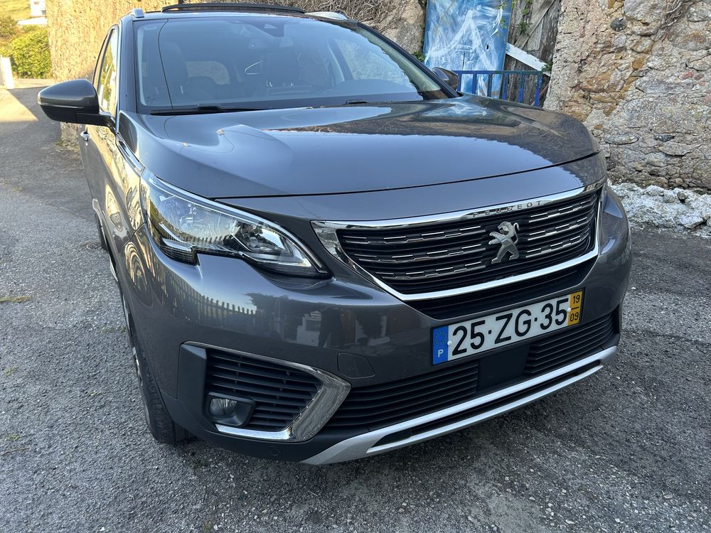 Peugeot 5008 1.5 hdi Allure pack teto pnorâmico 7 lugares