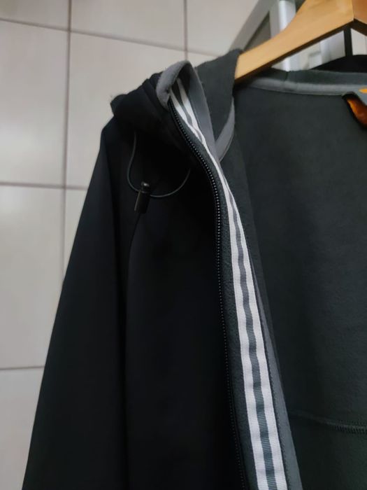 bluza polarowa XL polar outdoor szara siwa ciemna czarna Elkline polar