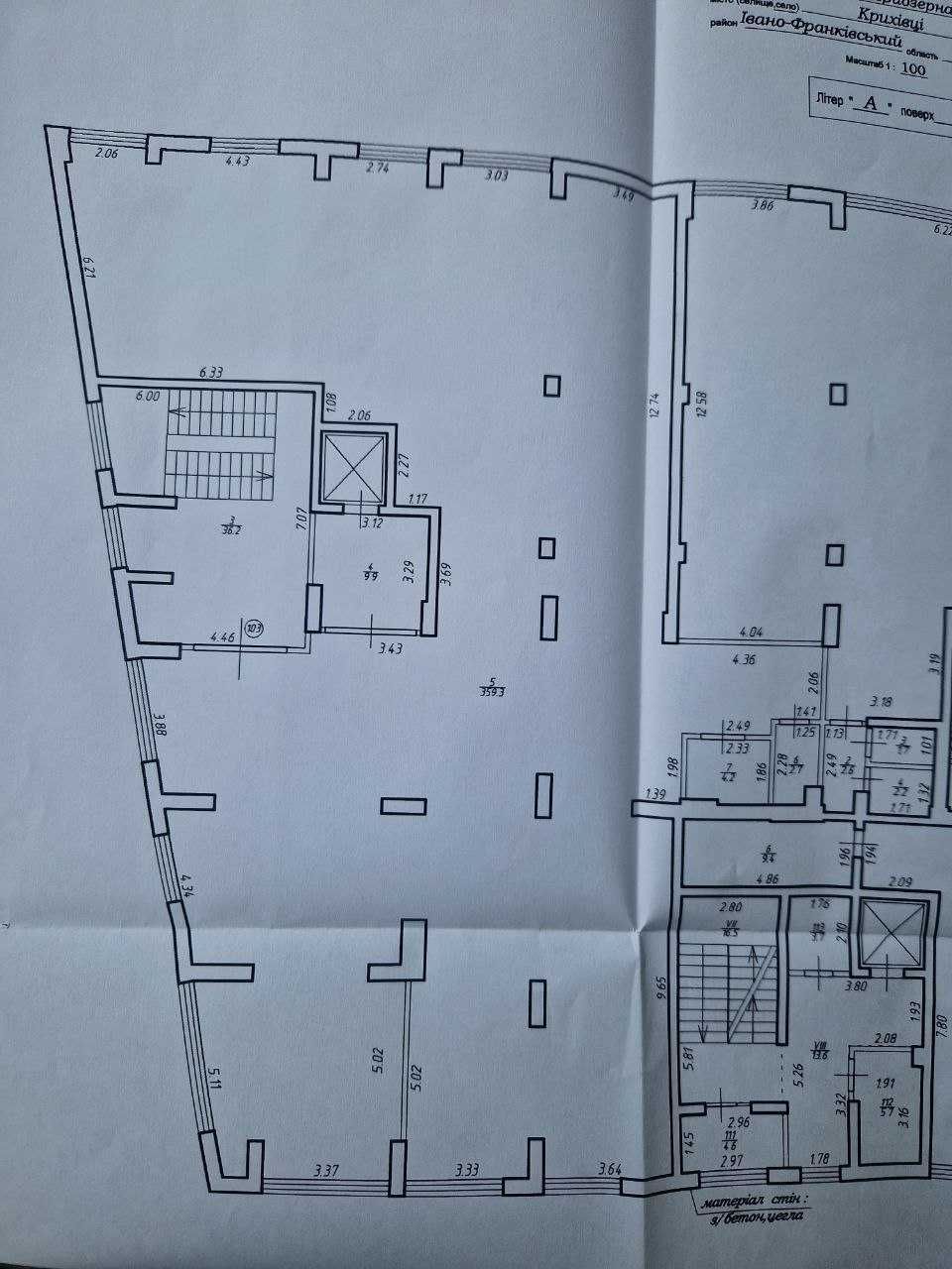 Комерційне приміщення в 1 лінії набережної Стефаника. Готове