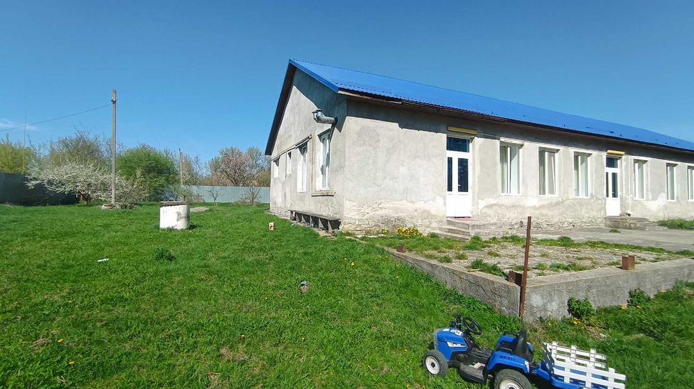 Продаж спецального приміщення село Водички