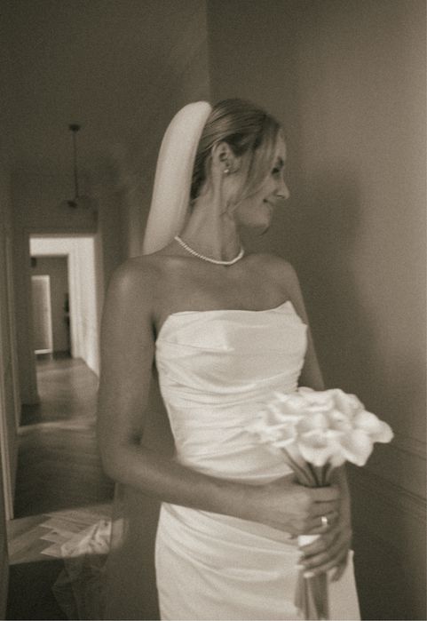 Suknia ślubna klasyczna M prosta elegancka