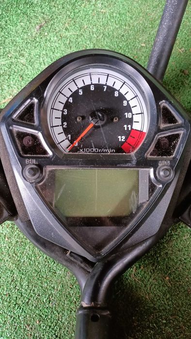 Suzuki sv650, 03-09 licznik zegar stelaż