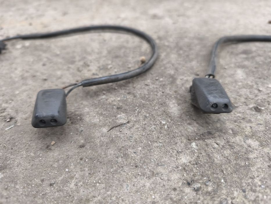 Продам форсунки омывателя на audi a4 b5