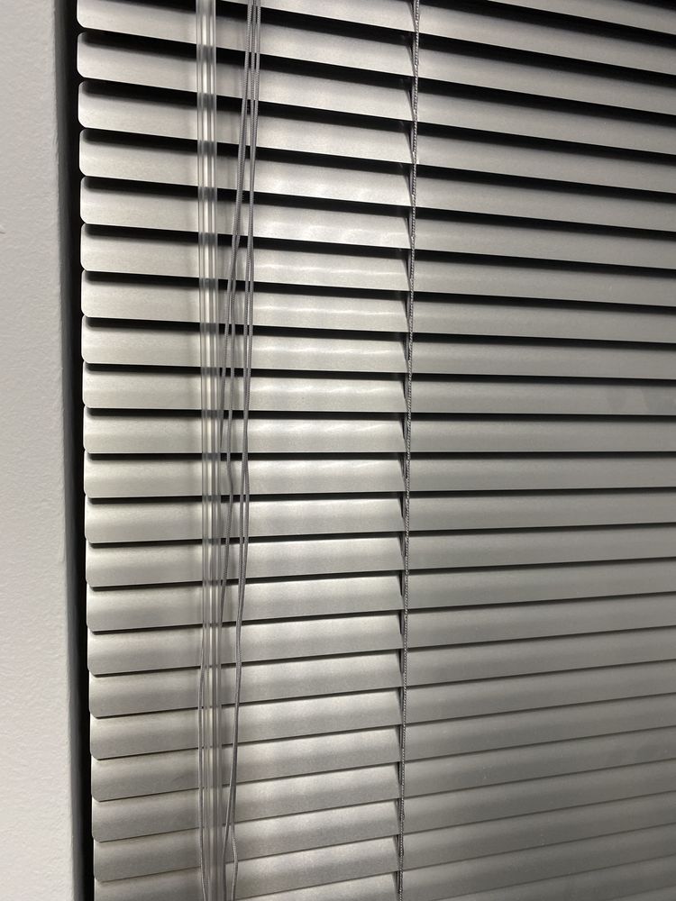 Estores Laminados em Alúminio