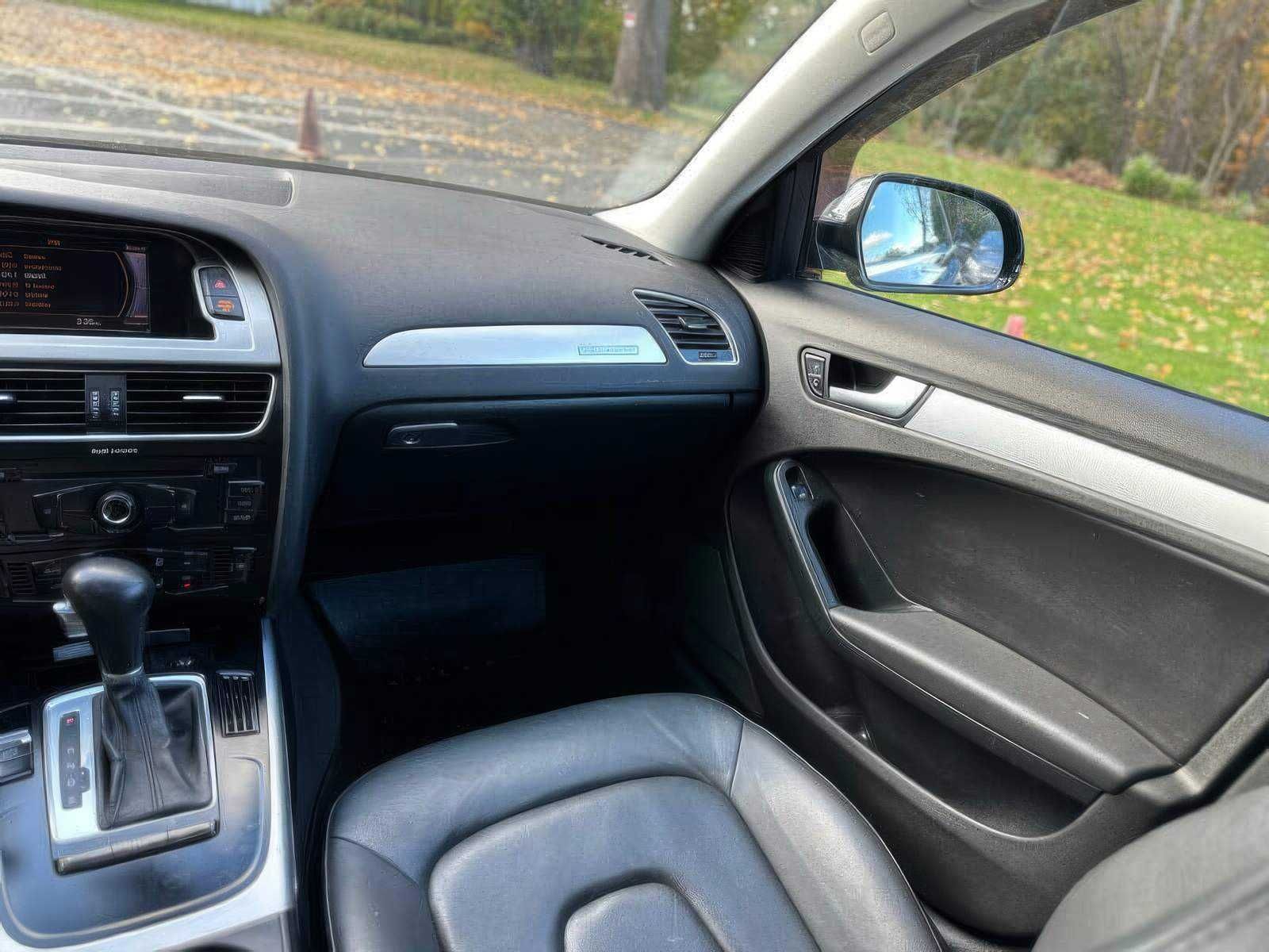 2012    Audi    A4
