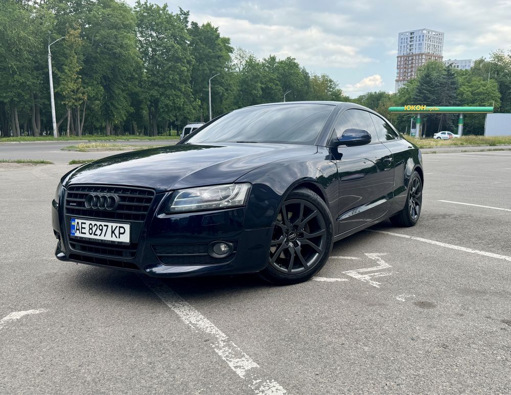 Продам свой Audi A5 Quattro. Офицыал.