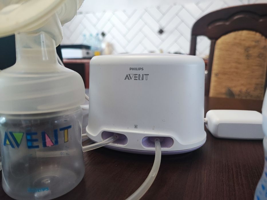 Laktator Podwójny Philips Avent + Butelki + Woreczki + Torba