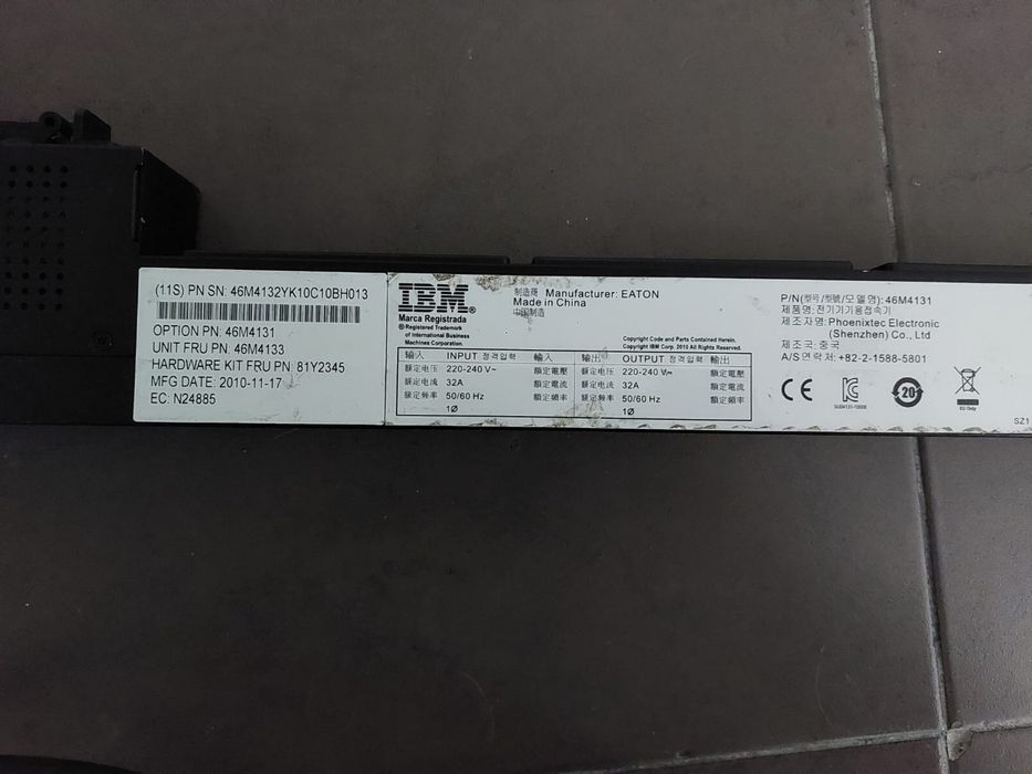 PDU IBM EATON c/ 24x C13 Monofásica 32A