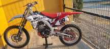 Honda crf 450 r  ...