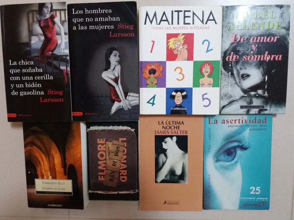 Lote de livros em Espanhol