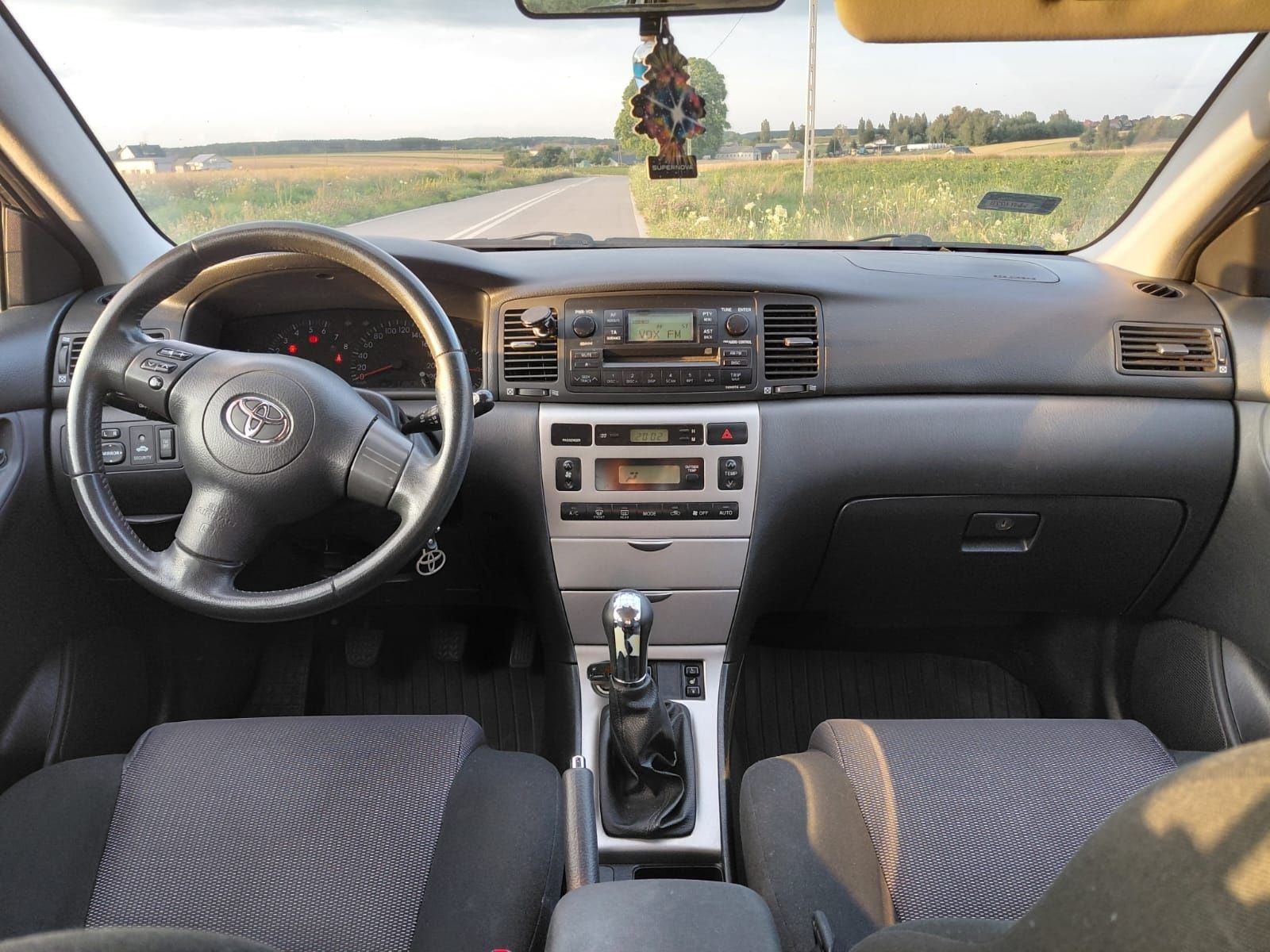 Toyota Corolla 1.6, 2006, bogate wyposażenie