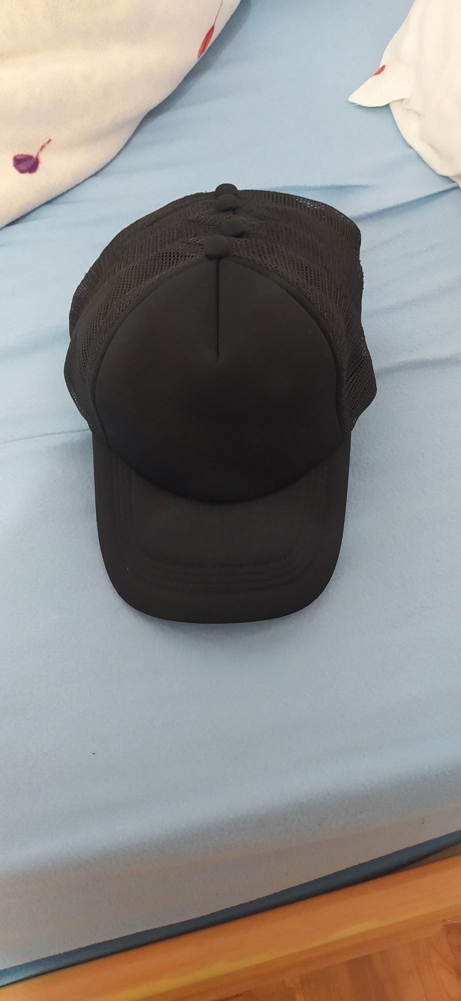 Chapéus trucker pretos