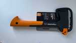 Siekiera FISKARS XS X7 Siekiera Ciesielska 35,5 cm 640g