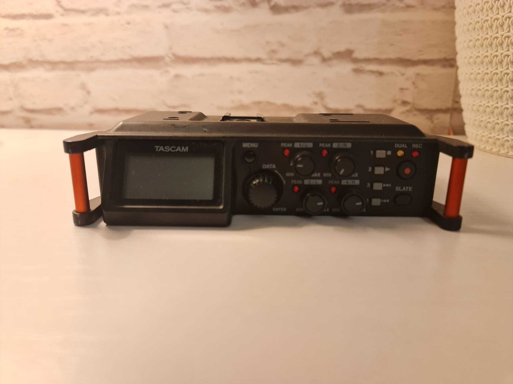 Rejestrator TASCAM DR-70D - profesjonalny, mało używany, 100% sprawny