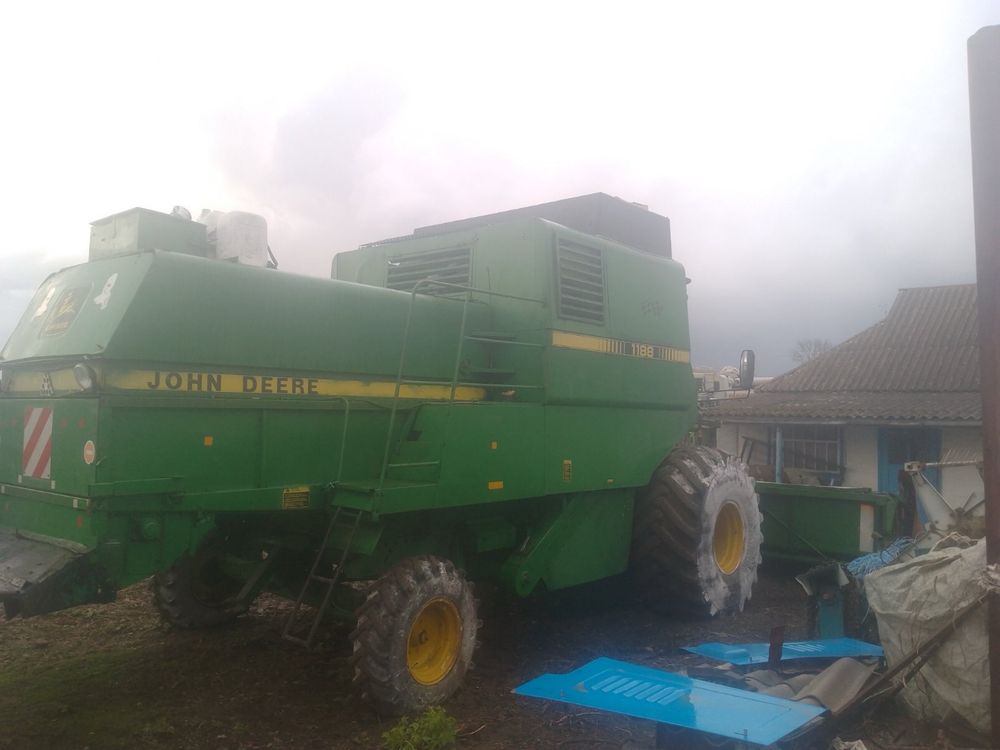 Комбайн джон дир John Deere 1188