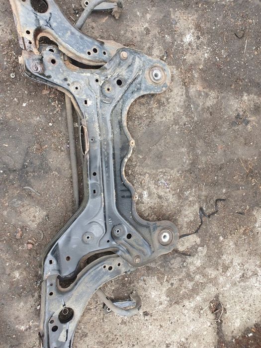 sanki belka pod silnik 1JO Vw Golf IV 99r 1.4 16v 4d chb IGŁA octavia 1