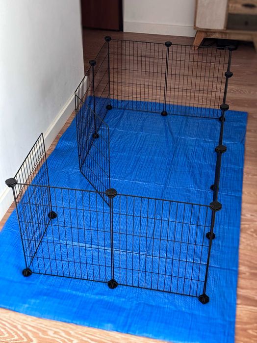 Kojec XXL dla Jamnika z Wodoodpornym Podkładem – Idealny do Domu