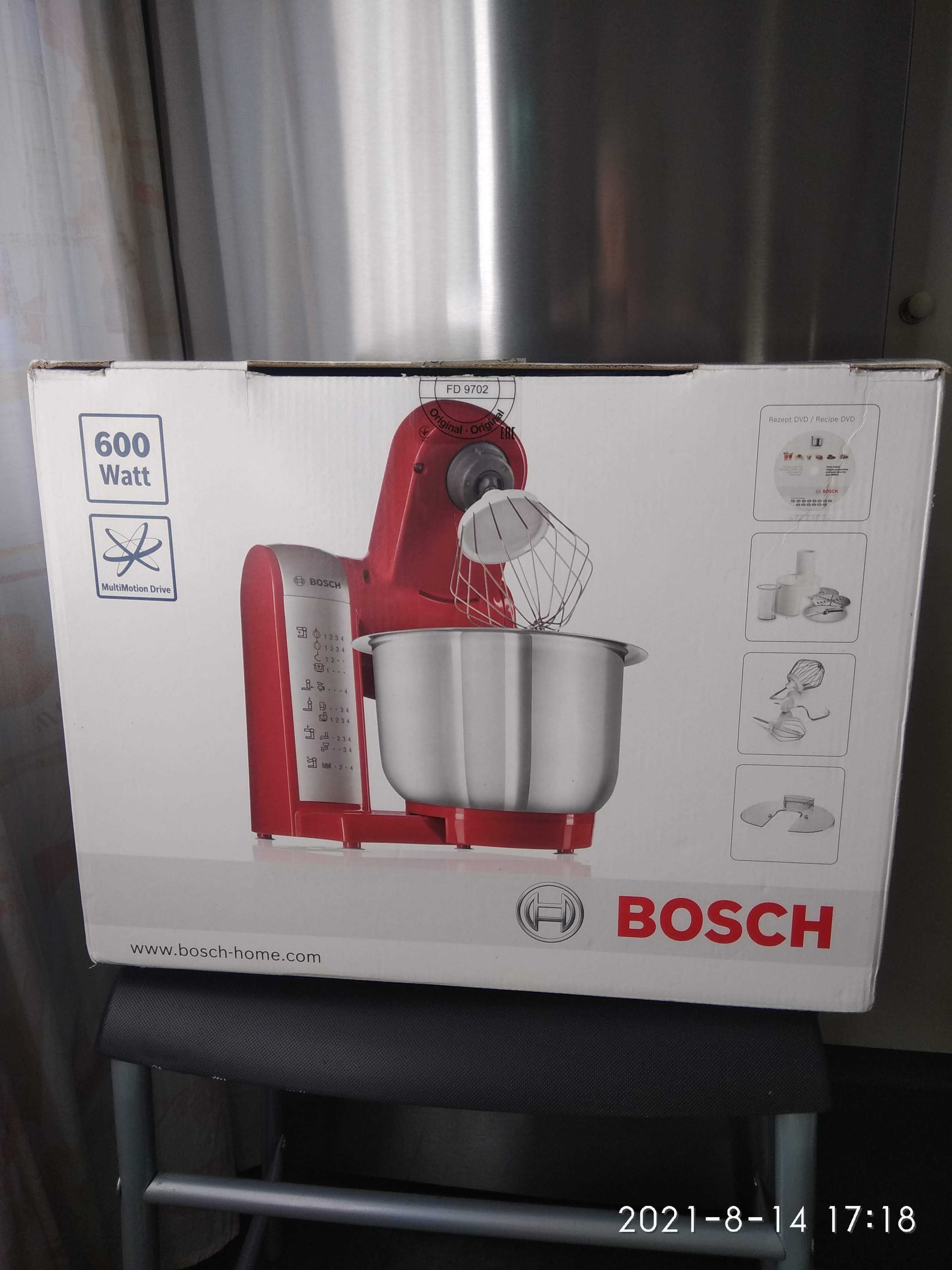 Кухонный комбайн Bosch MUM48R1/05