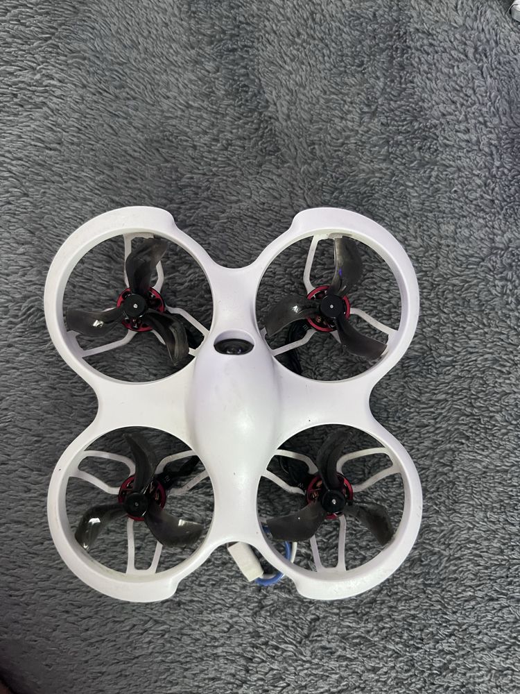 Dron BetaFpv Cetus Pro