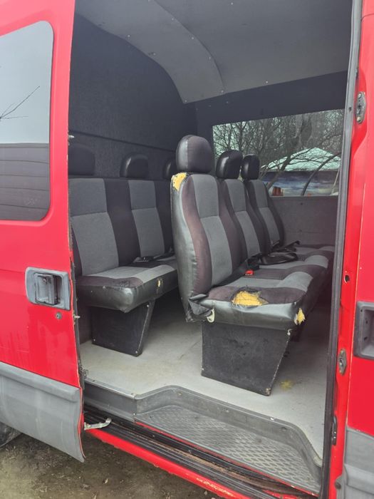 Sprzedam Iveco bus 9 osobowy