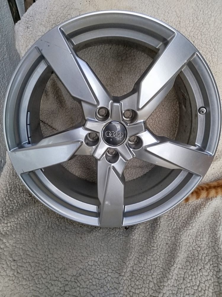 Nowe Felgi Aluminiowe Audi TT 19 calli