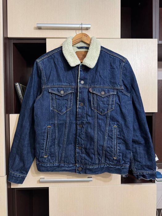 Шерпа Levis, Carhartt джинсова куртка