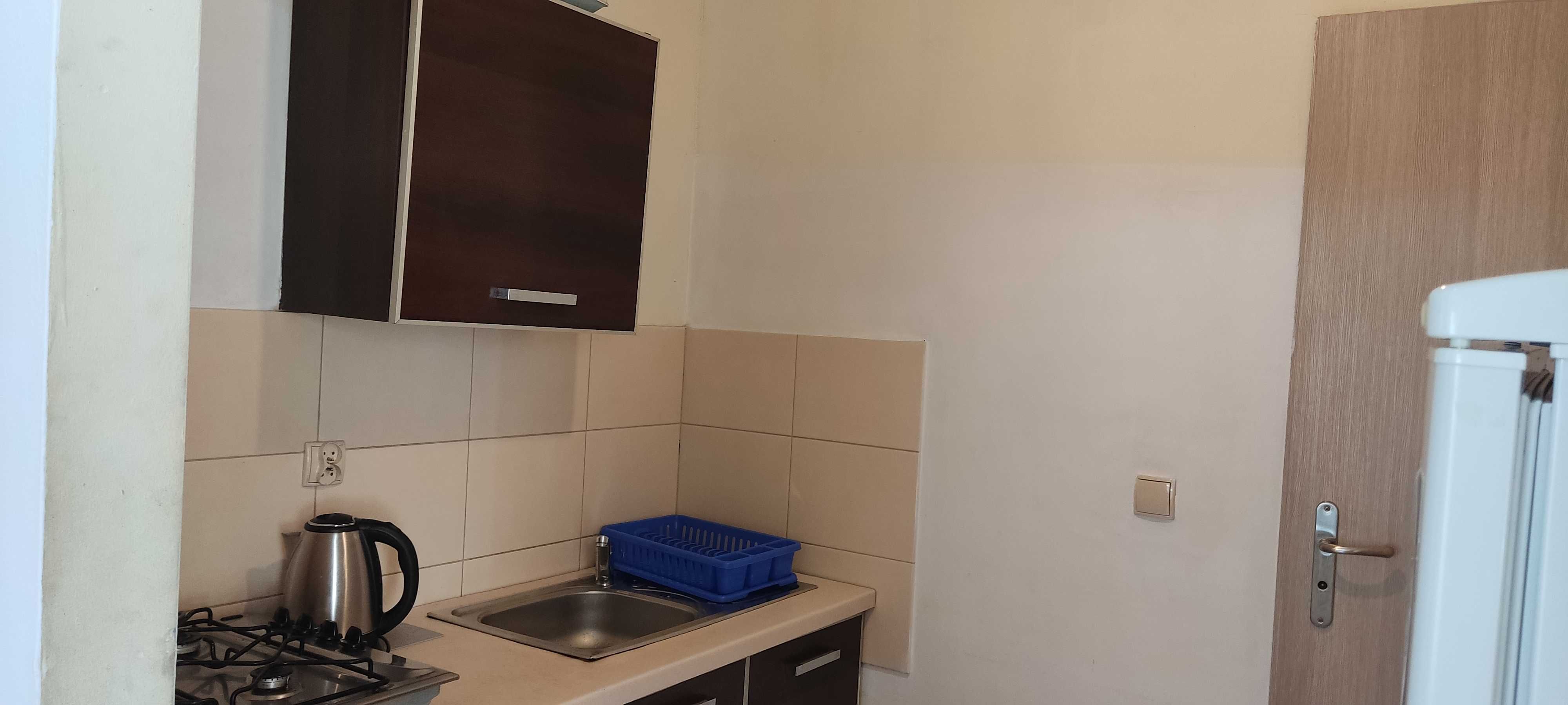 Mieszkania dla pracowników, Kwatery, pokoje dla firm, Noclegi