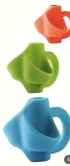 Uchwyt na kredkę motylek nakładka prawidłowego pisania