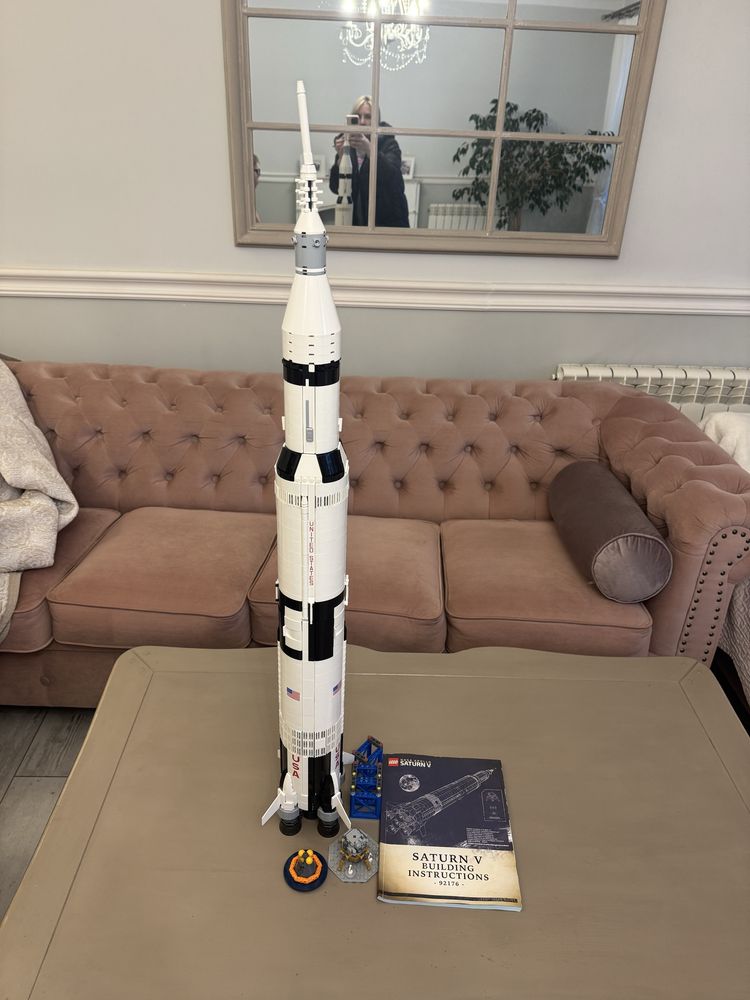 Lego Rakieta Nasa Apollo Saturn V