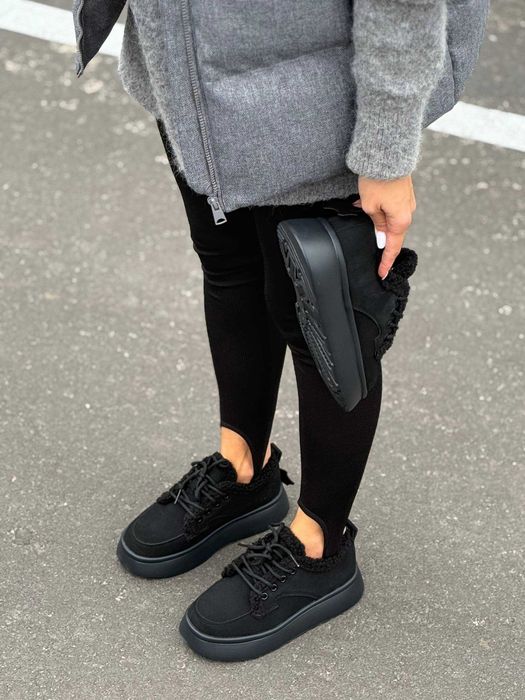 Жіночі зимові черевики на хутрі Stilli (36-41) зимові кросівки чорні