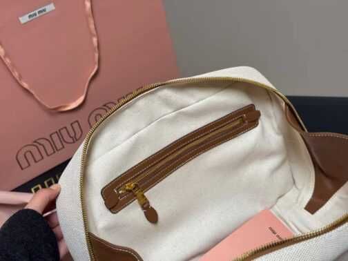 Torebka Miu Miu torba, skóra 630-52