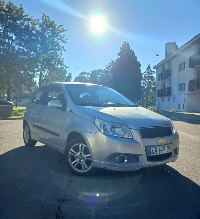 Chevrolet aveo 2009 com 100 mil quilómetros