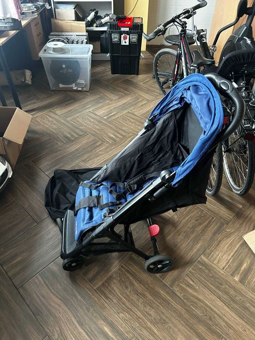 Wózek spacerowy LEKKI NIECAŁE 6kg kompaktowy SAFETY 1st TEENY