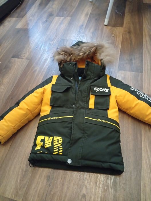 Продам куртку зимнюю