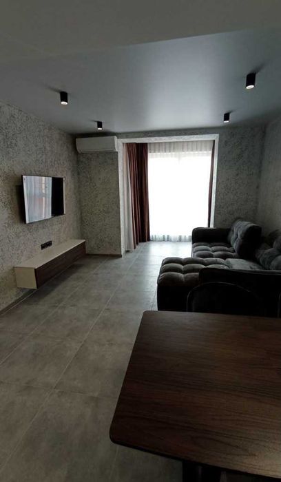 Продам простору   3к квартиру ЖК Аржанова, пр. Слобожанського.