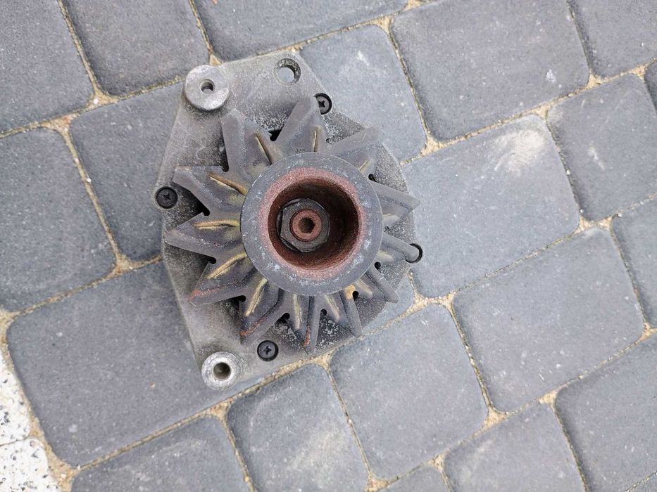 Sprzedam alternator do audi b4 2,0