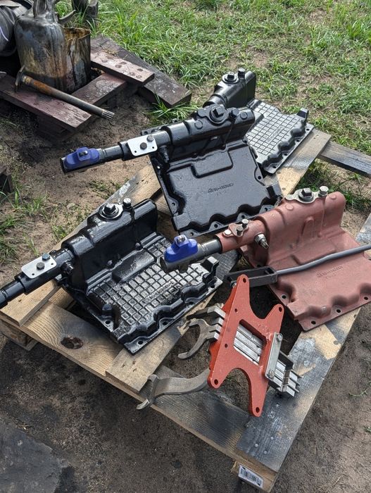 Кришка КПП МтЗ 82.892.1221.1025 Трактор МТЗ Коробка передач МТЗ ОБМЕН