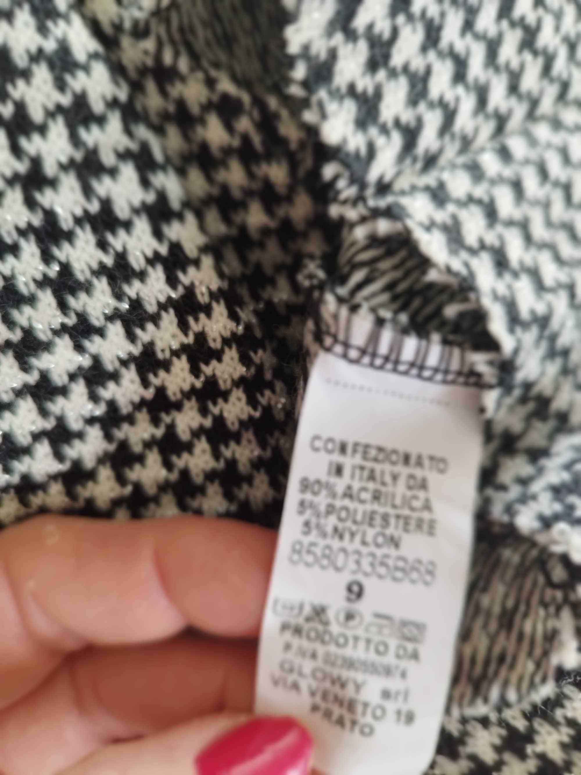 Sprzedam śliczną, włoską spódnicę w modną pepitkę