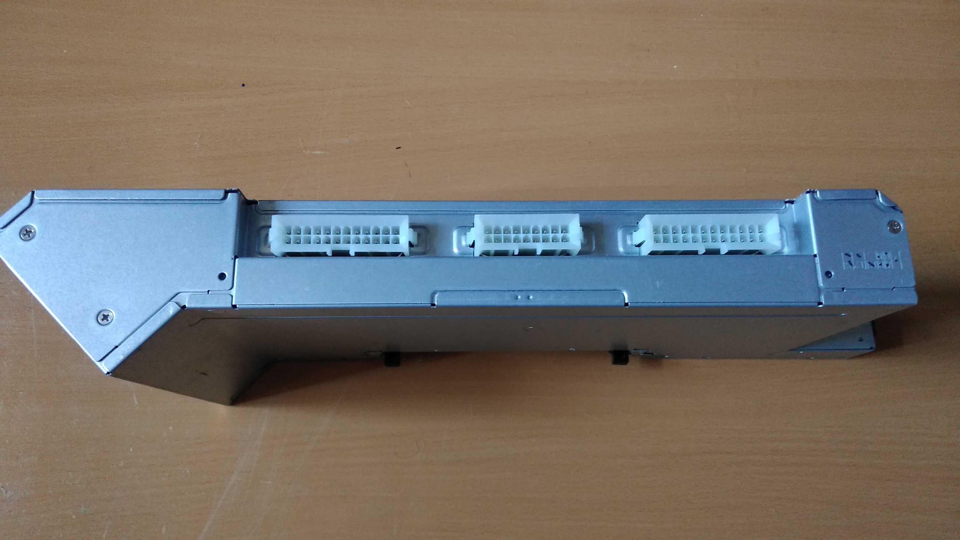 Блок живлення робочої станції HP Z820 моделі DPS-1125A BA